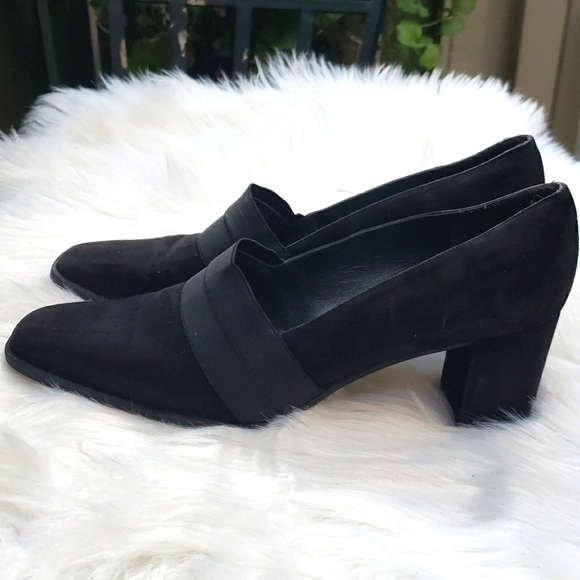 Stuart Weitzman Black Suede Loafer Pumps 9 - Picture 6 of 9